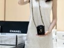 CHANEL 22A 高级手工坊系列金币小水桶包 AP2859黑色