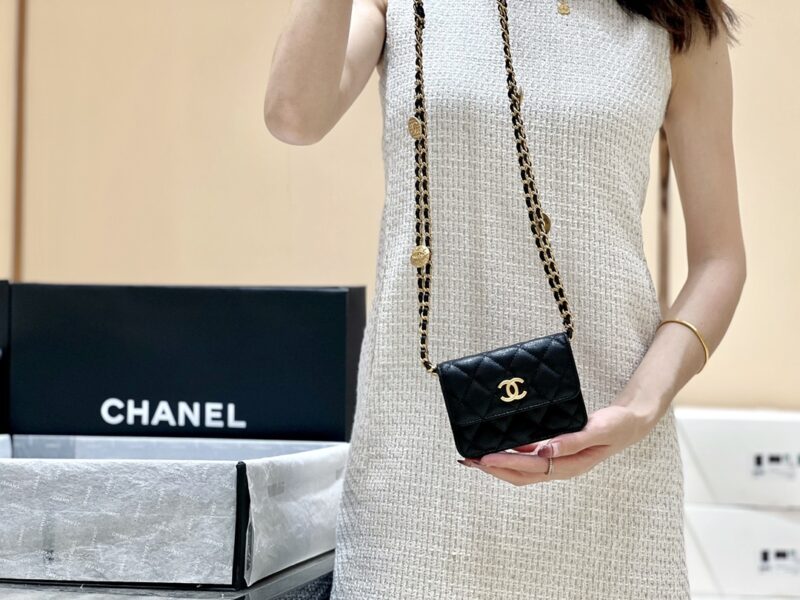 CHANEL 22A高级手工坊系列金币包 AP2857黑色 - Image 2