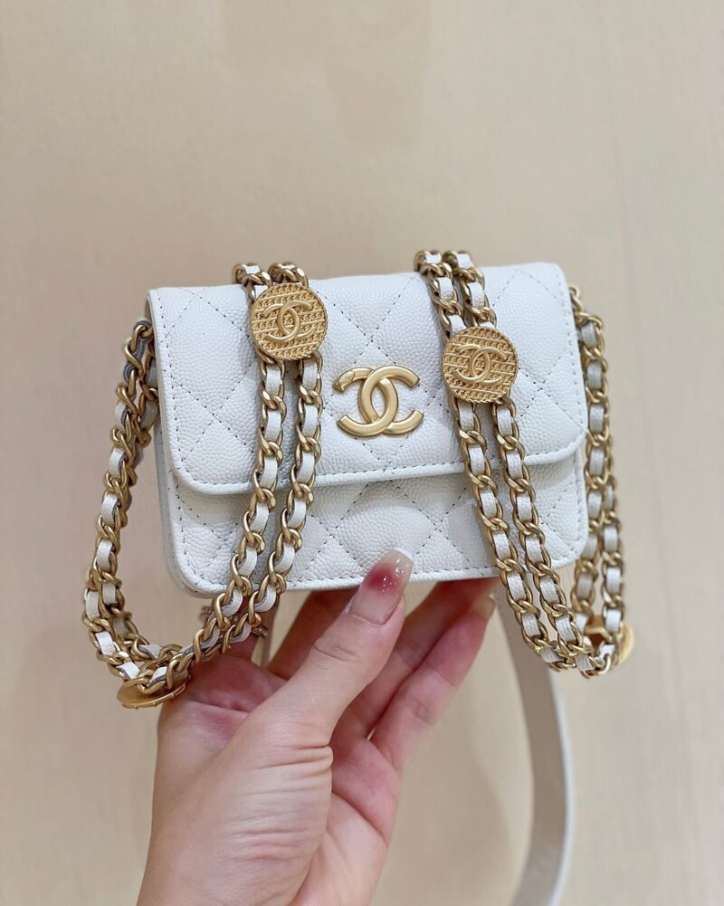 CHANEL 22A高级手工坊系列金币包 AP2857白色