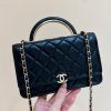 i1657604317_8634_0.jpg CHANEL 22A 高级手工坊系列手柄woc发财包 AP2844黑色