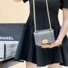 CHANEL 经典Mini Leboy 15CM BAG A67364灰色鱼子酱牛皮/金扣