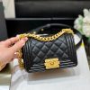 CHANEL 经典Mini Leboy 15CM BAG A67364黑色鱼子酱牛皮/金扣