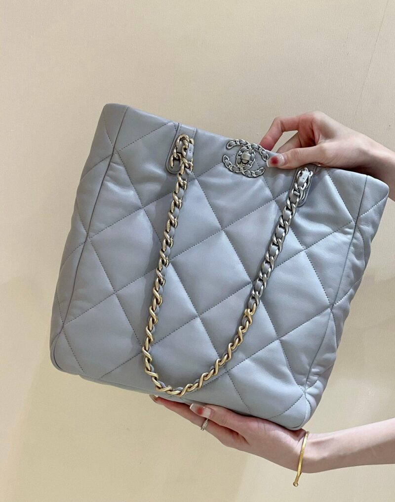 CHANEL 19 bag tote购物包 AS3519灰色