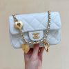 CHANEL CF限量版爱心吊坠链条包 AS3456白色