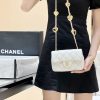 CHANEL CF限量版爱心吊坠链条包 AS3456白色