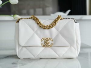 Chanel 26cm 19bag As1160/