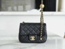 CHANEL 金属球方胖子18CM正品皮黑色迷你口盖包 AS1786