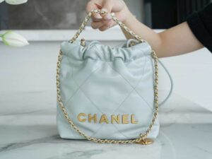 Chanel 23a 22mini Bag As3980