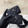 Chanel 20新品 进口球纹牛皮卡包钱包 A84511黑色/银扣