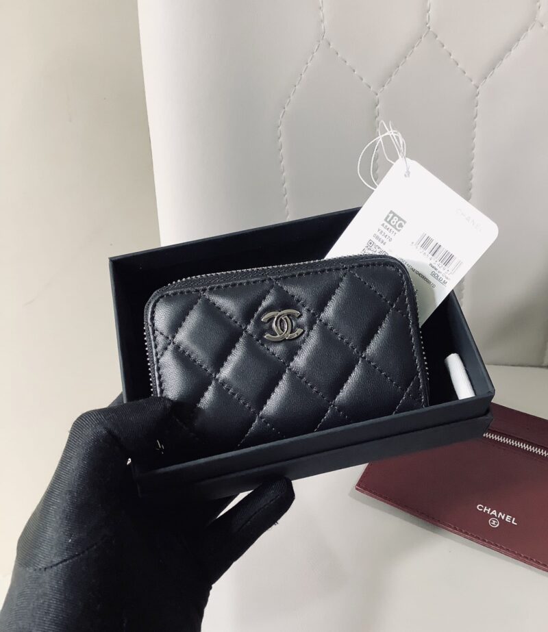 Chanel 20新品 进口羊皮卡包钱包 A84511黑色/银扣 - Image 2