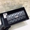 Chanel 原厂绵羊皮两折钱包 A80283黑色/银扣