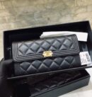 Chanel 原厂绵羊皮两折钱包 A80283黑色/金扣