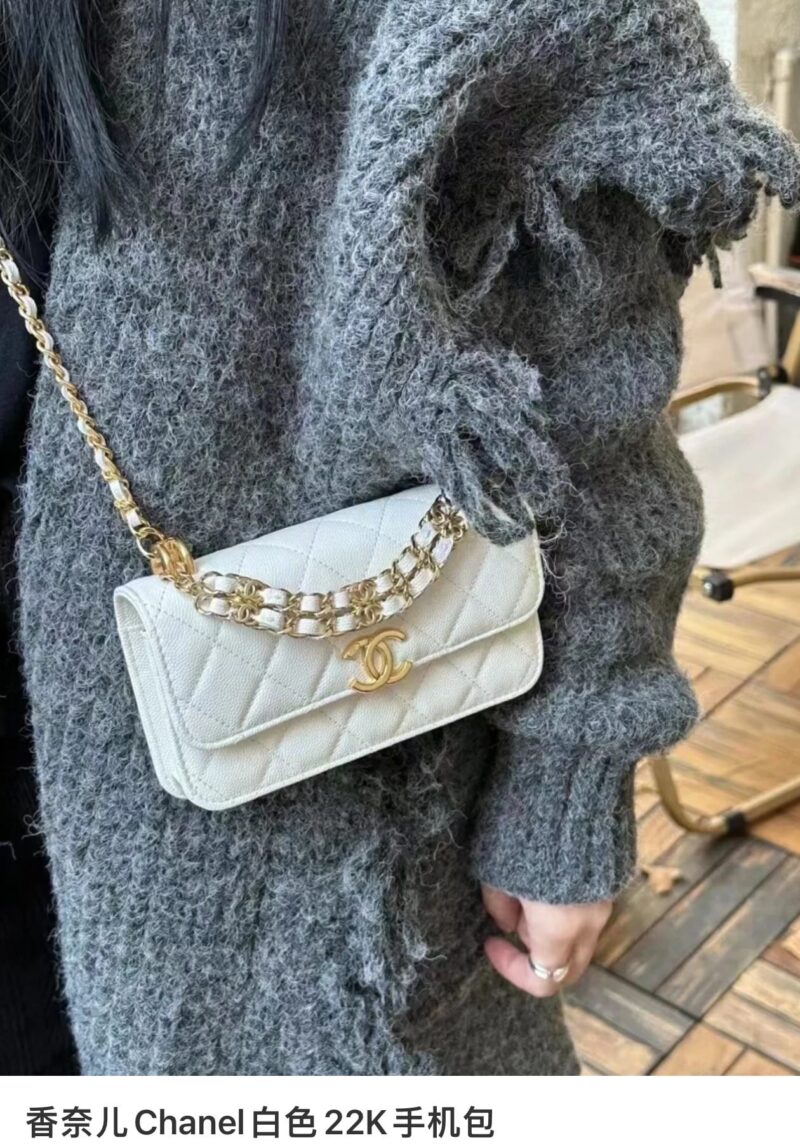 CHANEL 22K 新款链条Mini WOC手机包 AP3021白色 - Image 2