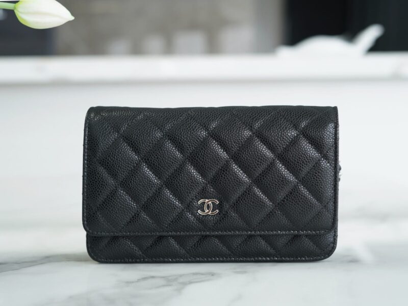 CHANEL 经典款WOC发财包 A33814黑色