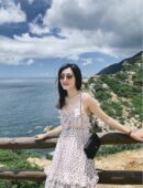 CHANEL 经典款WOC发财包 A33814黑色金扣