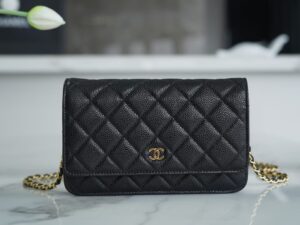 Chanel woc A33814