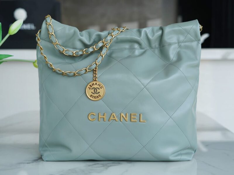 CHANEL 22 小号手袋 AS3260雾霾蓝