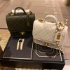 CHANEL 22K 豆腐邮差包 AS3652白色
