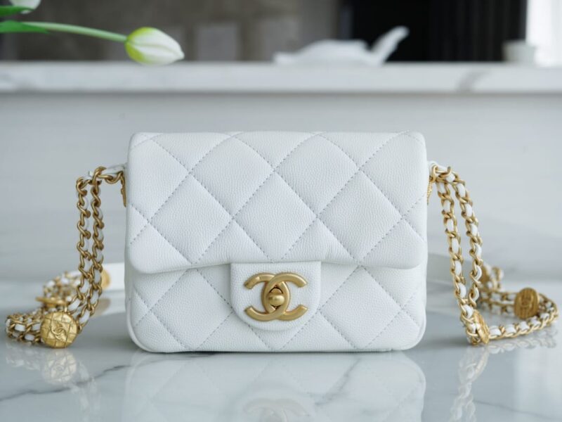 CHANEL CF 17CM 方胖子 高级手工坊金币口盖包 AS3368白色