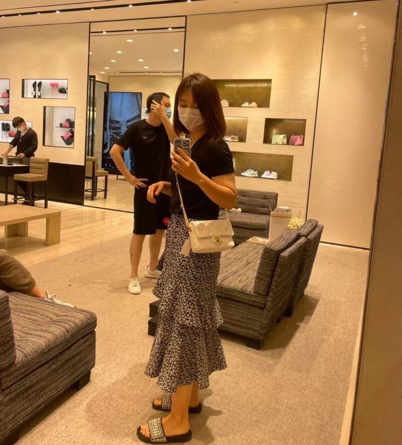 CHANEL CF 21CM 高级手工坊金币口盖包 AS3369白色 - Image 2