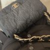 CHANEL 22s 丹宁牛仔腋下包 AS3216