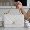 CHANEL 双金珠 CF Mini 19CM AS2615白色