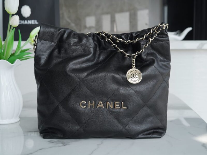 CHANEL 22 小号手袋 AS3260黑色