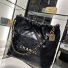 wsxc1671562659075_0.jpg CHANEL 22 小号手袋 AS3260黑色白扣