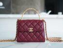 CHANEL 22B 珐琅扣Kelly中号酒红色链条包 AP2945