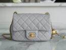 CHANEL 金属球方胖子18CM浅灰色迷你口盖包 AS1786