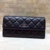 CHANEL 经典进口羊皮银扣二折钱夹 A50096