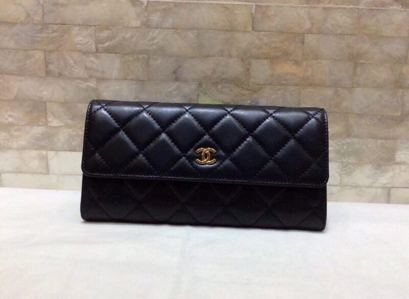 CHANEL 经典进口羊皮金扣二折钱夹 A50096 - Image 2