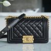 wsxc1673001362597_0.jpg CHANEL LEBOY 20 小羊皮翻盖包 A67085黑色金扣