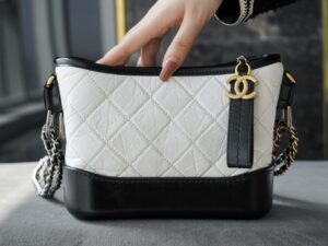Chanel Gabrielle A91810
