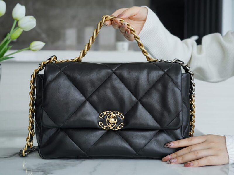 CHANEL 中号30CM 19BAG AS1161黑色金扣