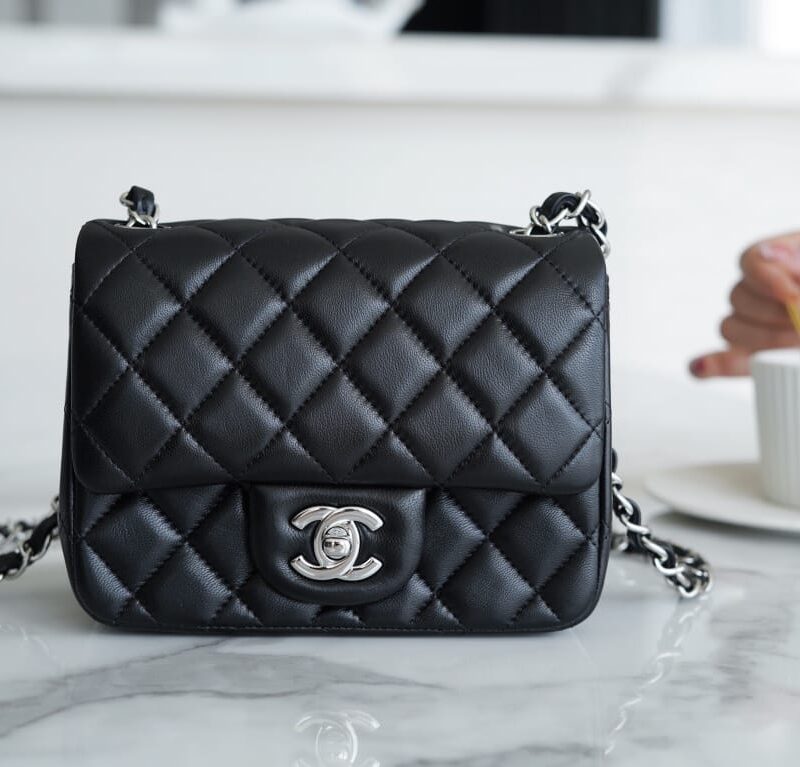 CHANEL CF Classic Flap 正品皮羊皮方胖子经典口盖包 A01115黑色/银扣