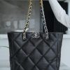 wsxc1673543163938_0.jpg CHANEL 19购物包 AS3519