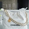 wsxc1673627009800_0.jpg CHANEL 22 小号手袋 AS3260白色黑扣