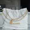 wsxc1673627319205_0.jpg CHANEL 22 小号手袋 AS3260白色金扣