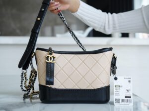 Chanel Gabrielle A91810