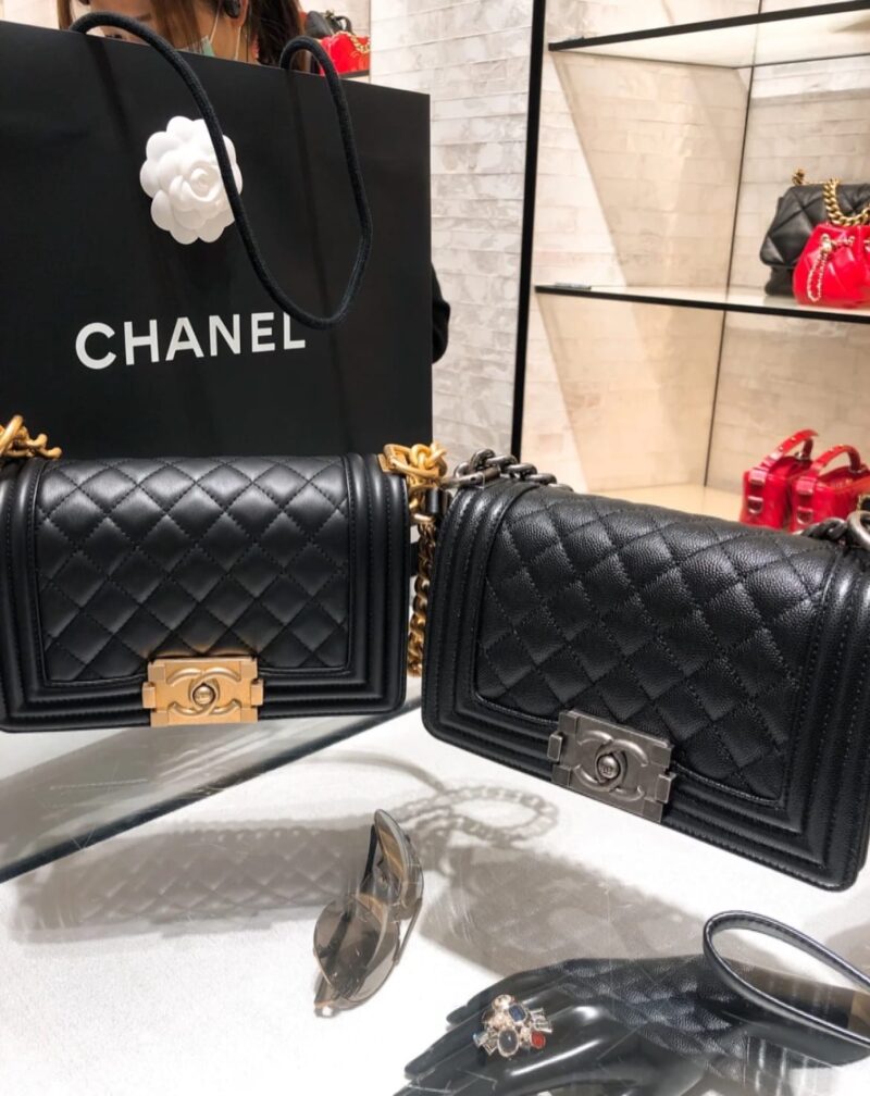 CHANEL 小球纹牛皮 Leboy 20 翻盖包 A67085黑色/银扣 - Image 2