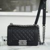 wsxc1676759140083_0.jpg CHANEL 小球纹牛皮 Leboy 20 翻盖包 A67085黑色/银扣