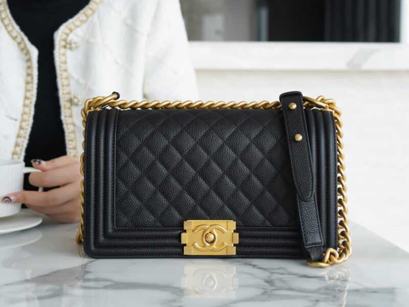 CHANEL Leboy 25 正品皮大球纹中号口盖包 A67086黑色/金扣