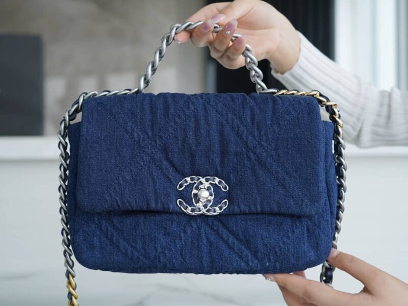 CHANEL 19BAG 26CM 牛仔蓝 AS1160/银扣
