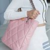 wsxc1679609334126_0.jpg CHANEL 19购物包 AS3519樱花粉
