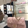 wsxc1687196886809_0.jpg CHANEL 23S春夏新款 山茶花 cf mini 樱花粉 AS4041