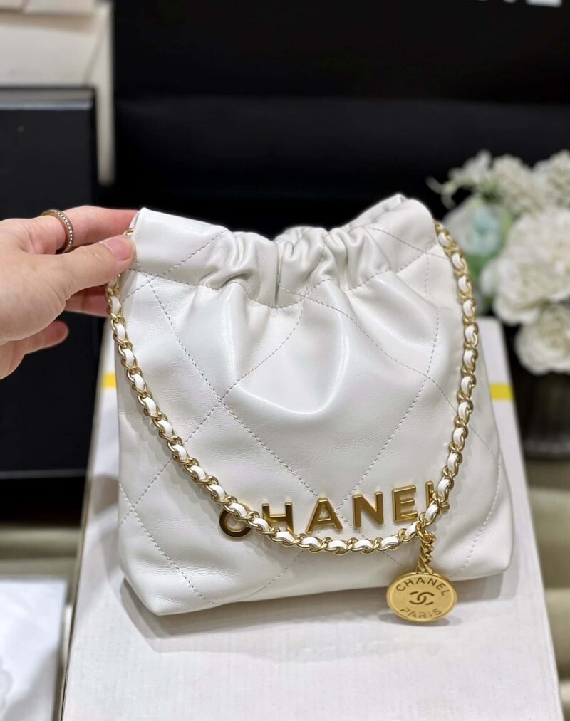 CHANEL 23S 春夏系列 mini 22 bag AS3980白色
