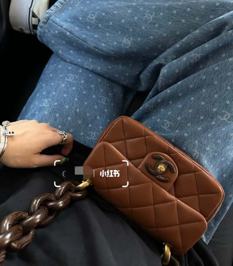 CHANEL 23A 高级手工坊系列 达喀尔桃木cf 大mini包 AS4165 - Image 2