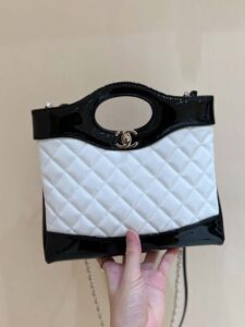 Chanel 23a 31bag Mini As4133