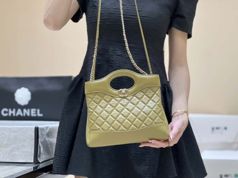 CHANEL 23A 高级手工坊系列 31bag mini AS4133橄榄绿